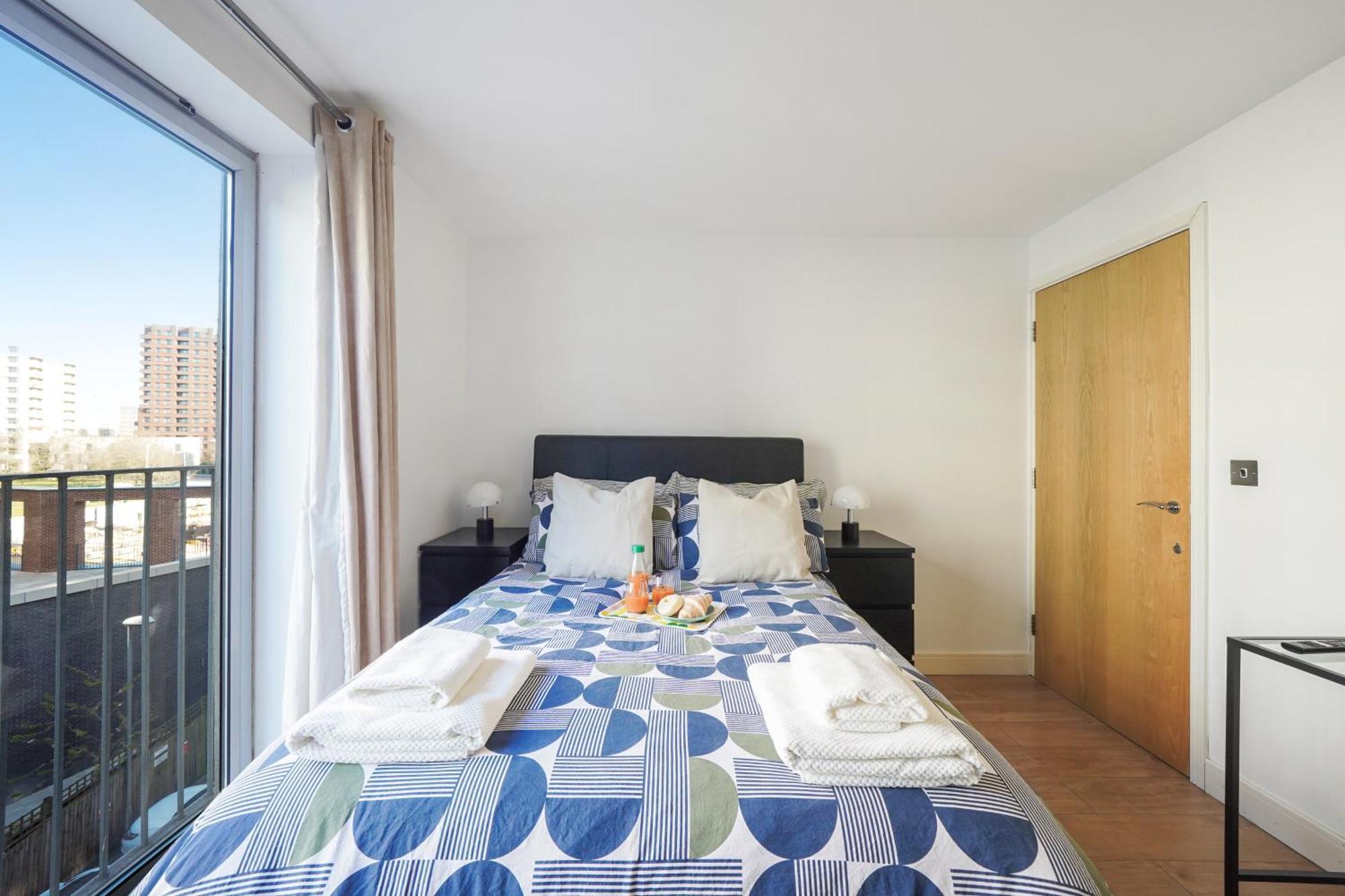 City Riverside - 2 Bedroom & Free Parking 바킹 외부 사진